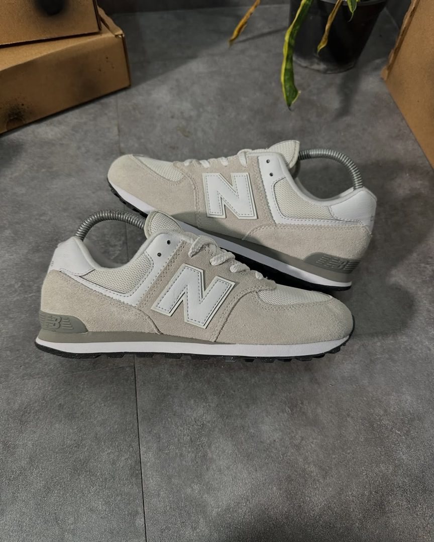 New Balance 574