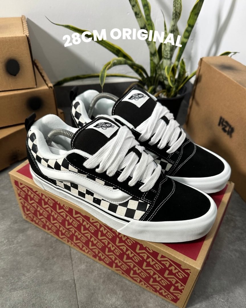 Vans Knu Skool