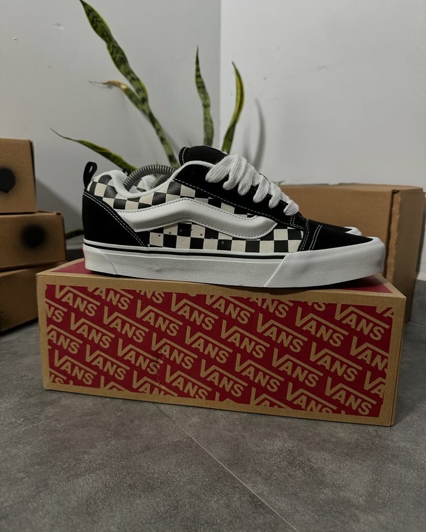 Vans Knu Skool