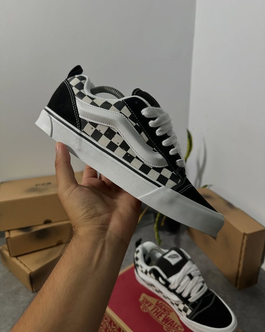 Vans Knu Skool