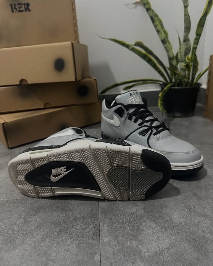 Nike Air Flight 89