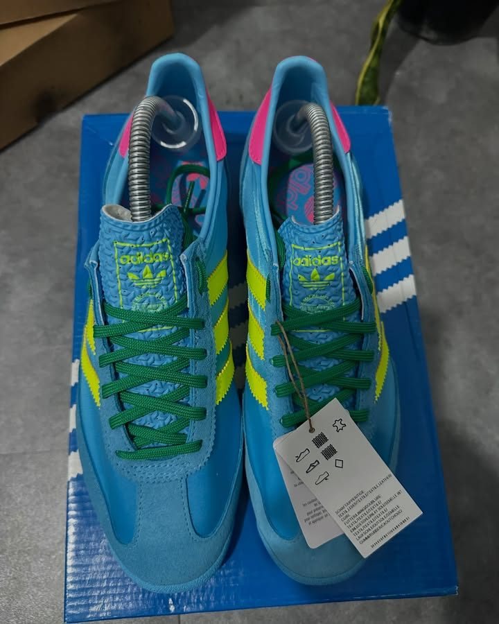 Adidas SL 72