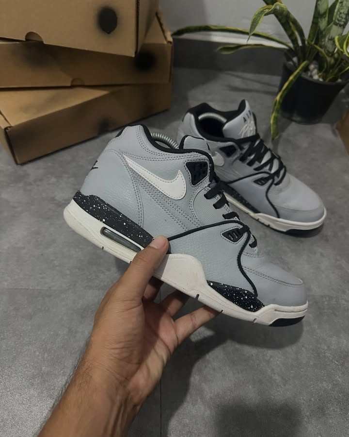Nike Air Flight 89