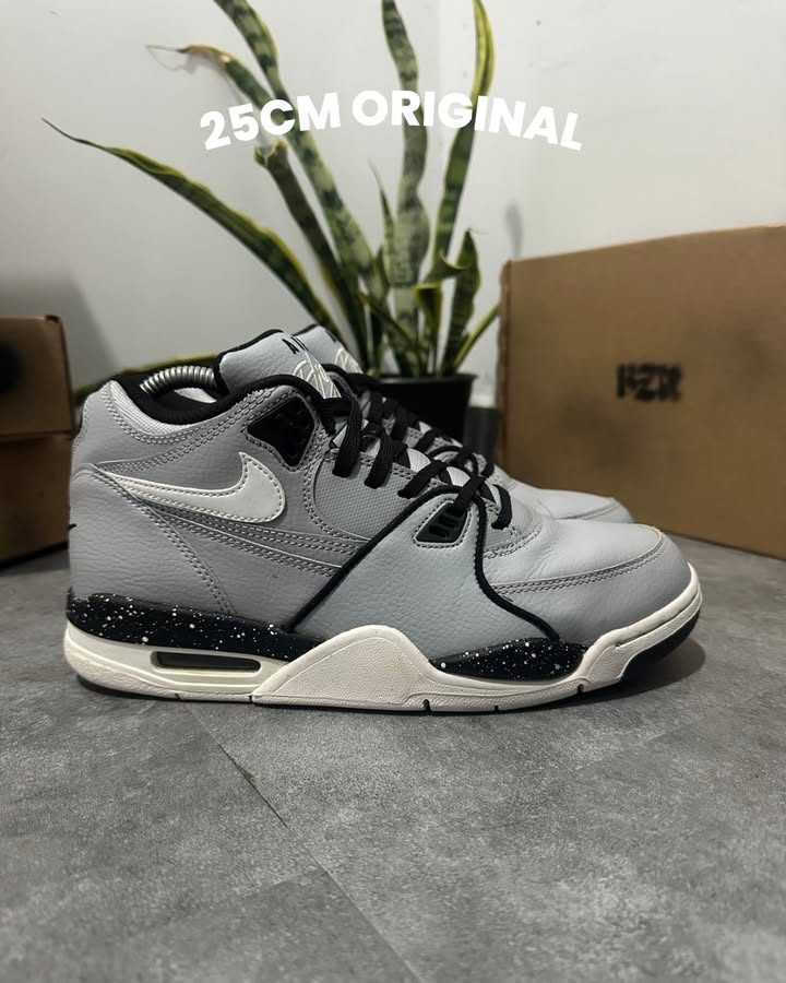 Nike Air Flight 89