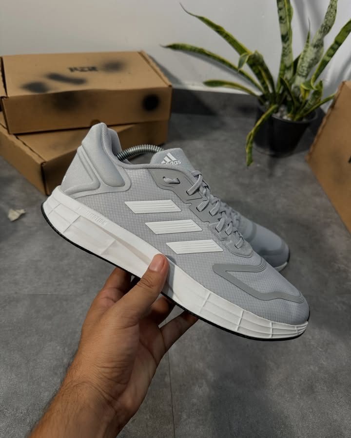 Adidas Duramo