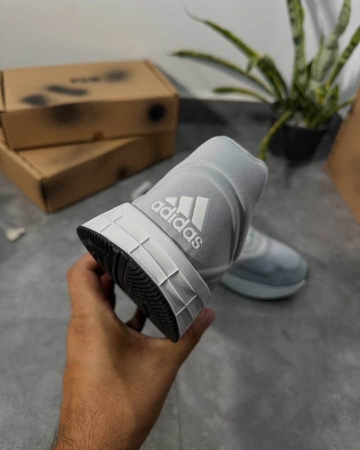 Adidas Duramo