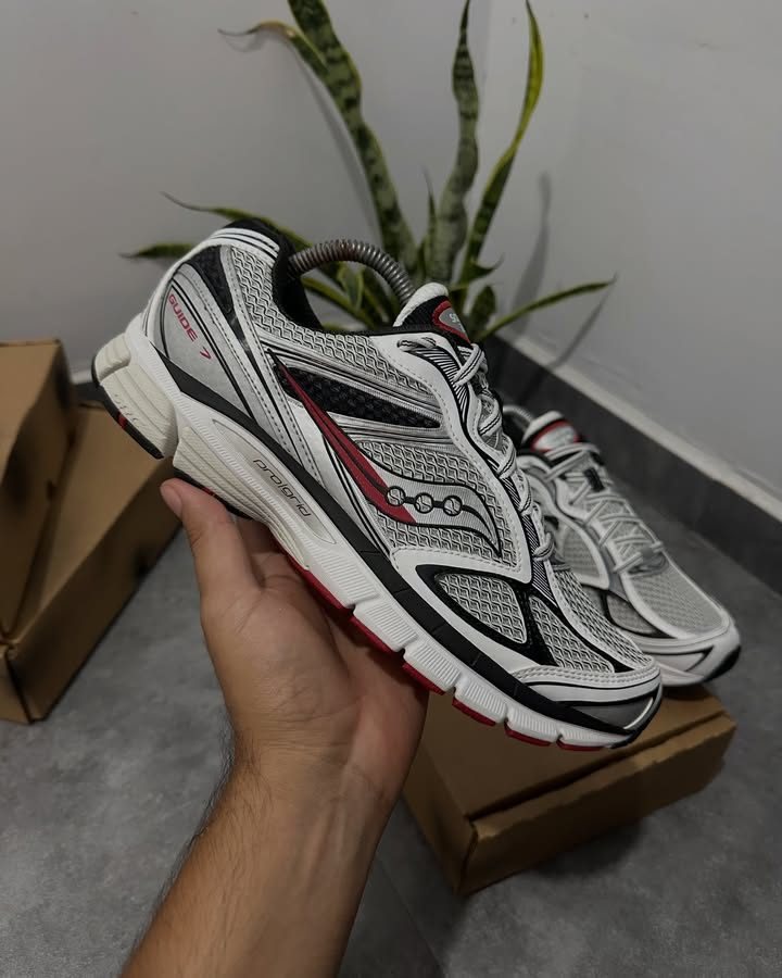 Saucony