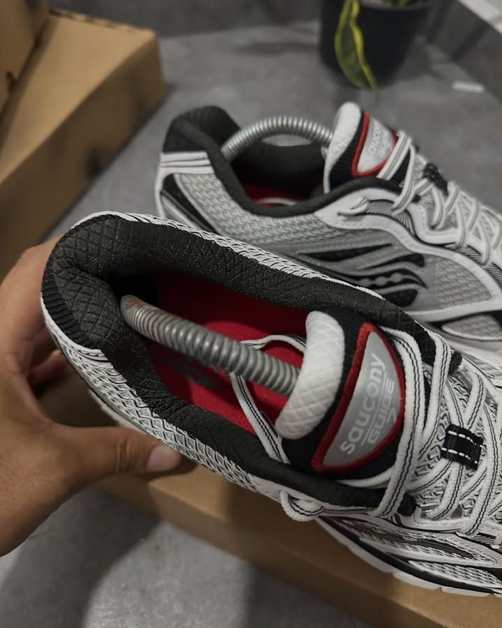 Saucony