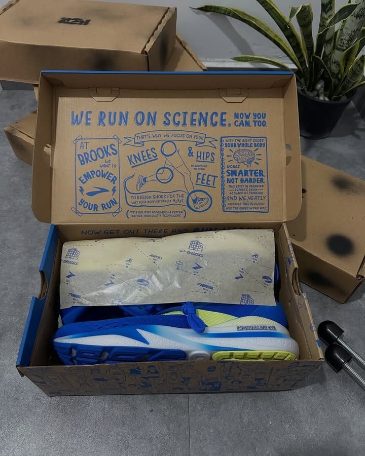 Brooks Adrenaline GTS 24