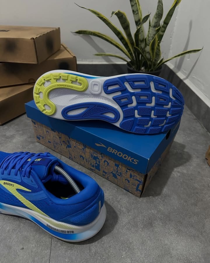Brooks Adrenaline GTS 24