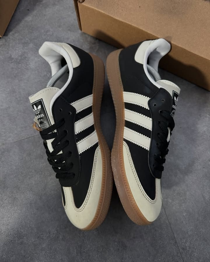 Adidas Samba