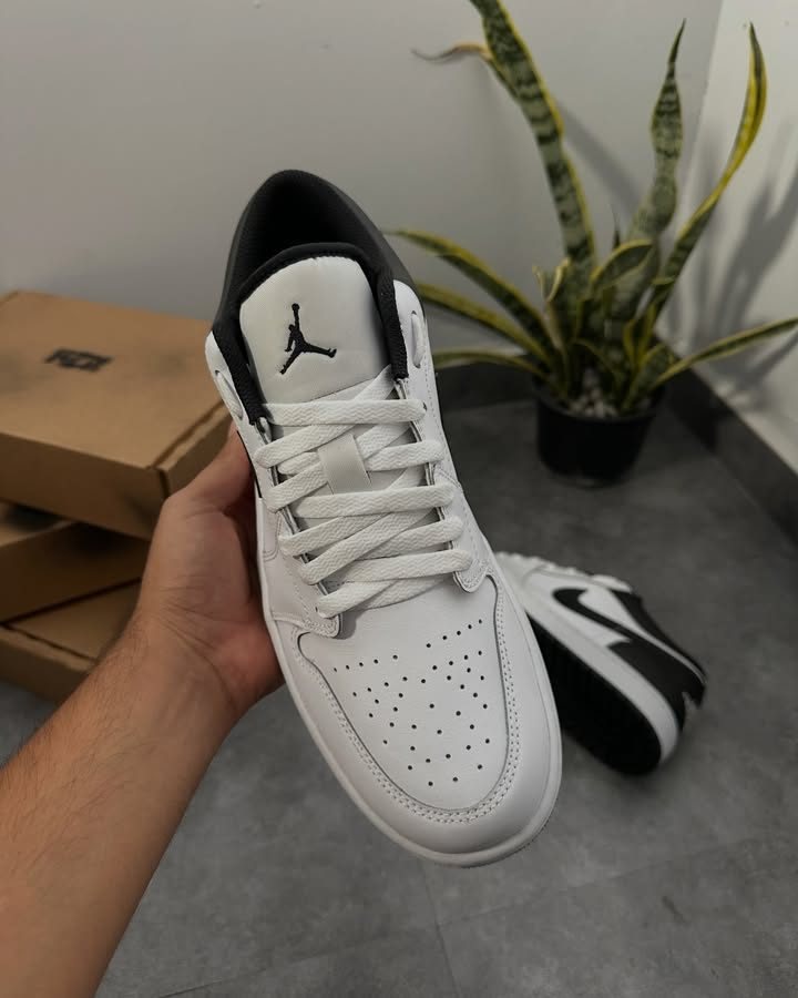 Jordan 1 Low