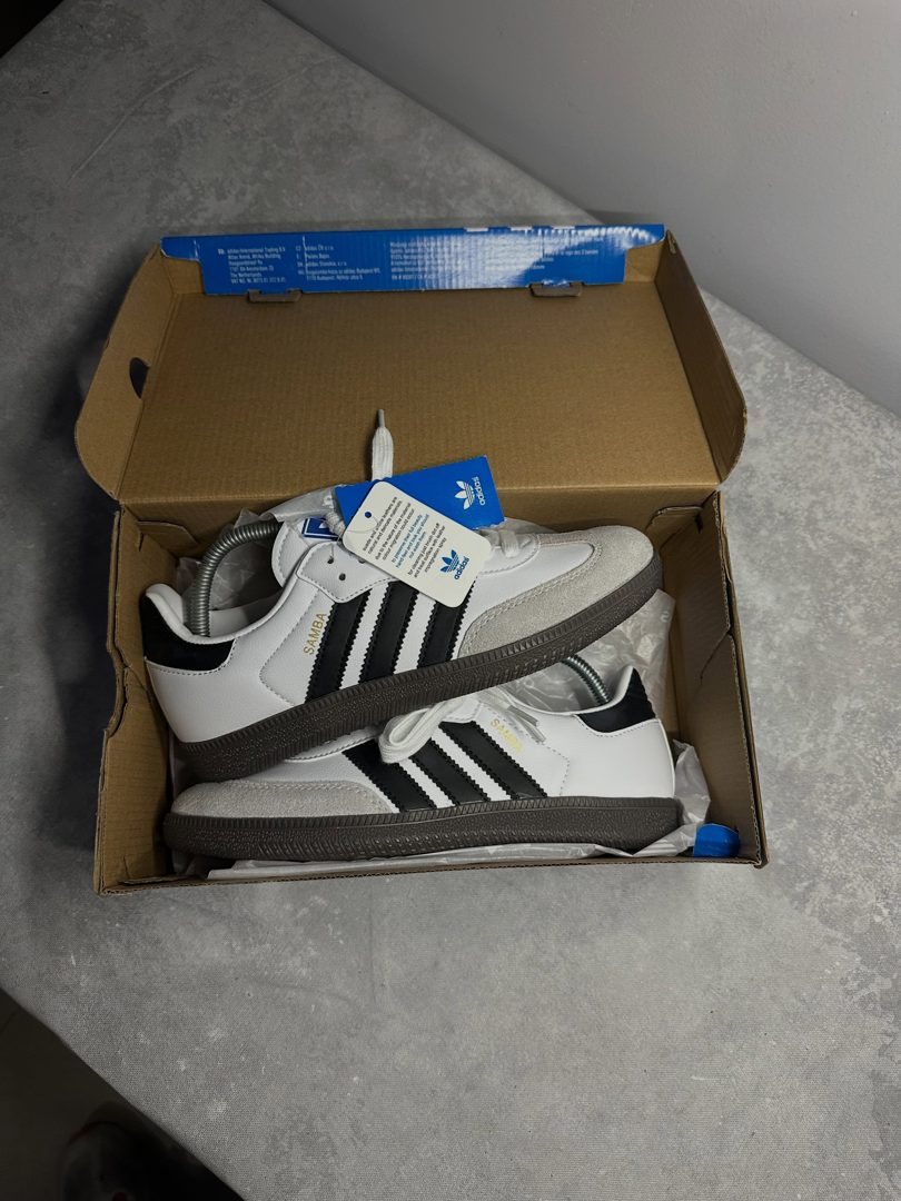 Adidas Samba